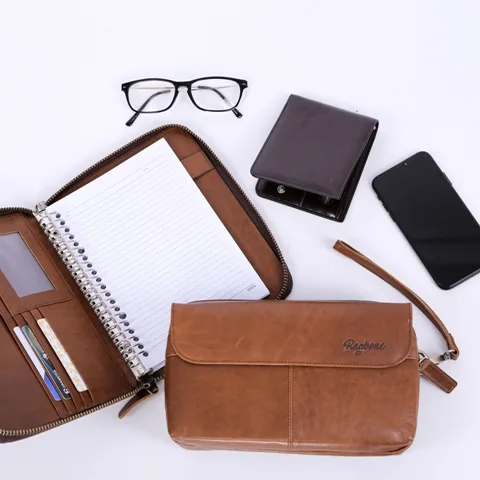 merchandise kulit asli