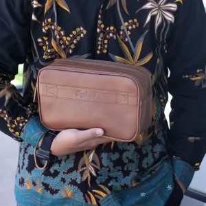 pouch pria kulit asli