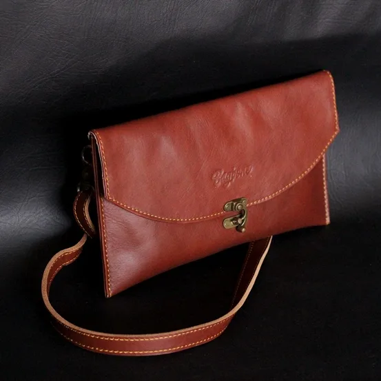 tas postman wanita